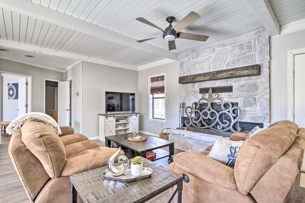 Dock + Lake Access! Updated Cottage in Afton