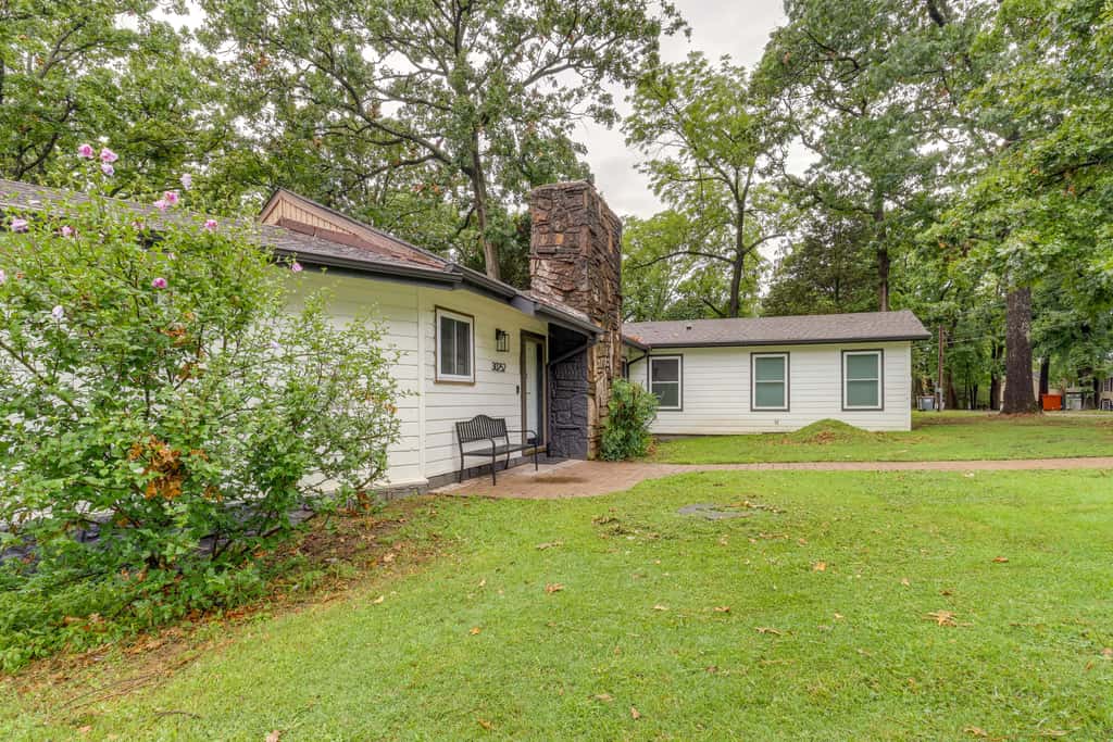 Dock + Lake Access! Updated Cottage in Afton