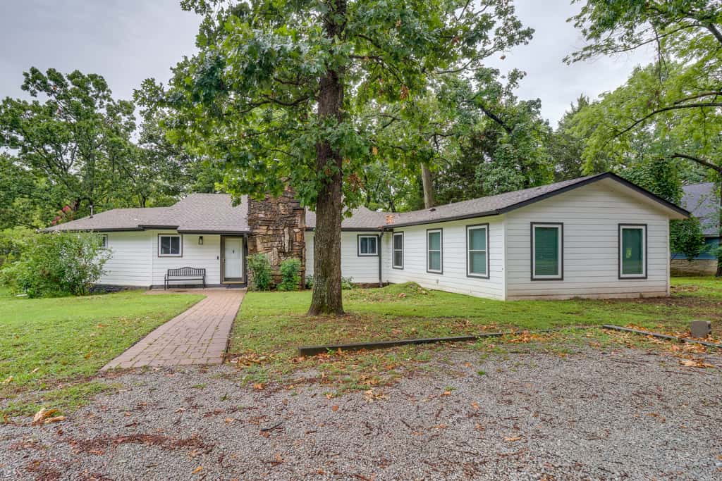 Dock + Lake Access! Updated Cottage in Afton