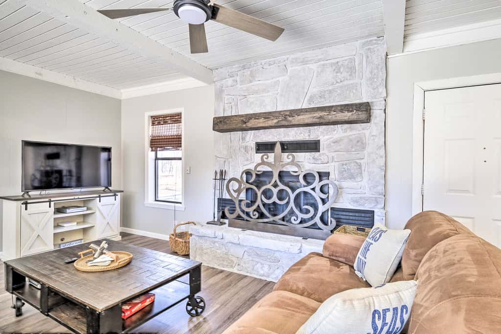 Dock + Lake Access! Updated Cottage in Afton