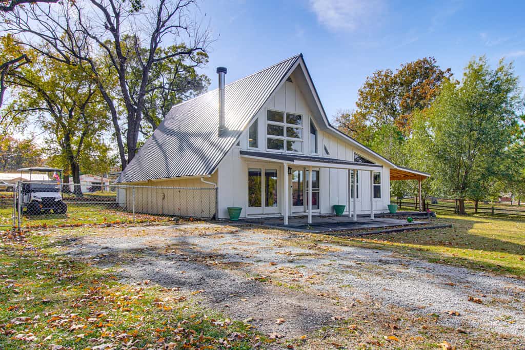 Walk to Grand Lake: Family Escape in Afton!