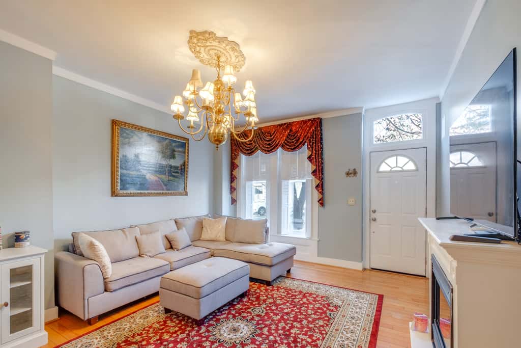 1 Mi to Dtwn: Townhome w/ Patio in Baltimore!