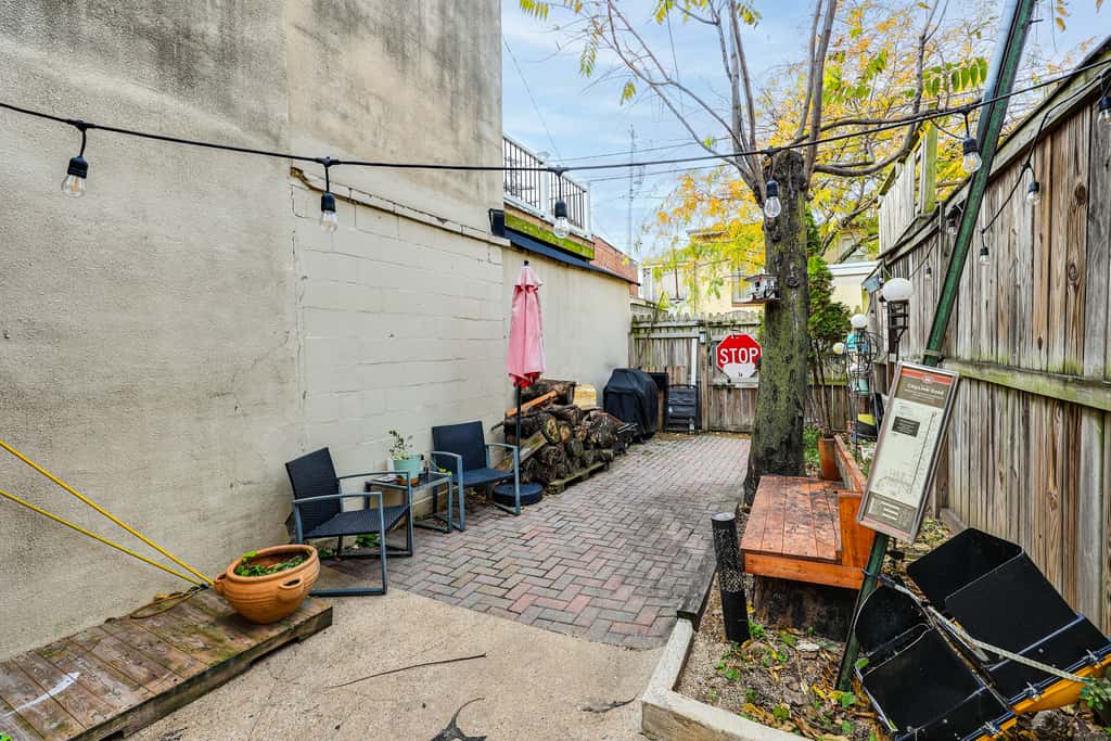 Historic 3-Story Fells Point Rowhouse w/ Backyard!