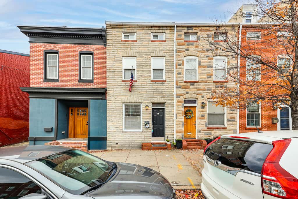 Historic 3-Story Fells Point Rowhouse w/ Backyard!
