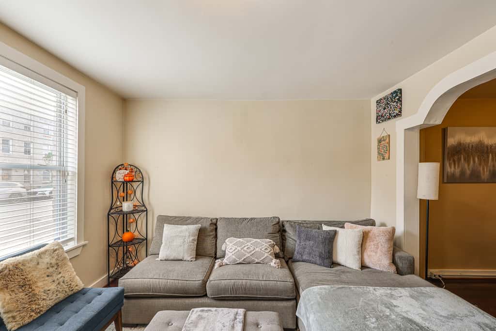 Historic 3-Story Fells Point Rowhouse w/ Backyard!