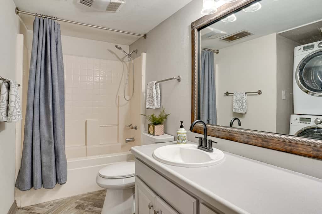 Walk to Shops: Centrally Located Fort Worth Home