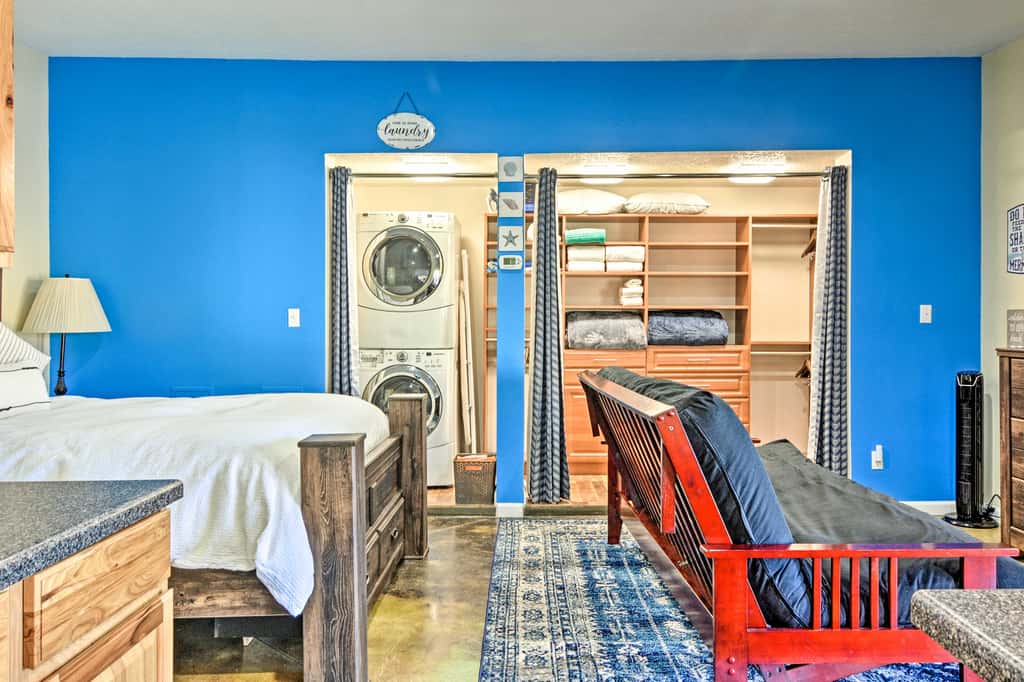 Albuquerque Studio with Shared Pool & Fire Pit!