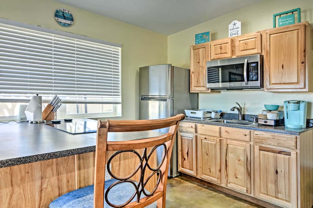 Albuquerque Studio with Shared Pool & Fire Pit!