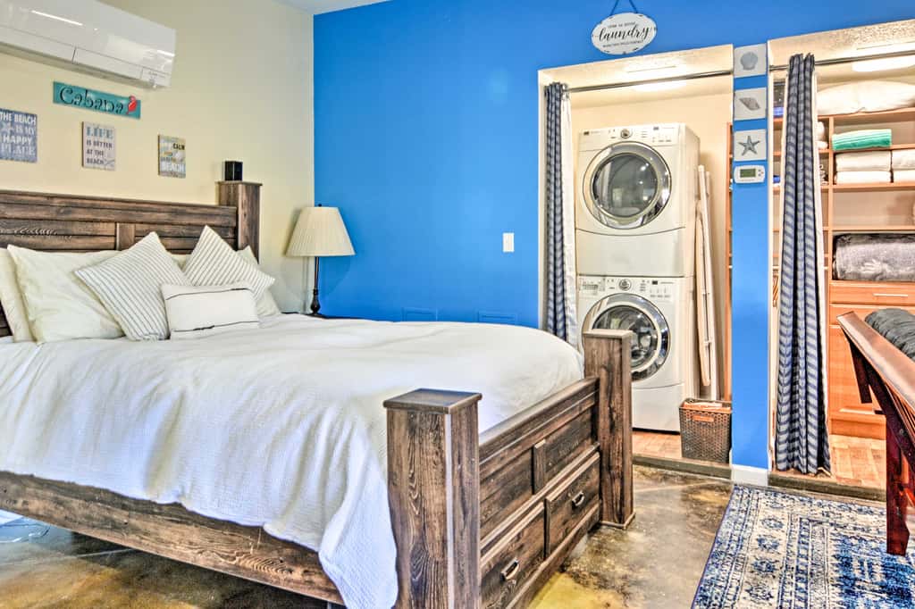 Albuquerque Studio with Shared Pool & Fire Pit!