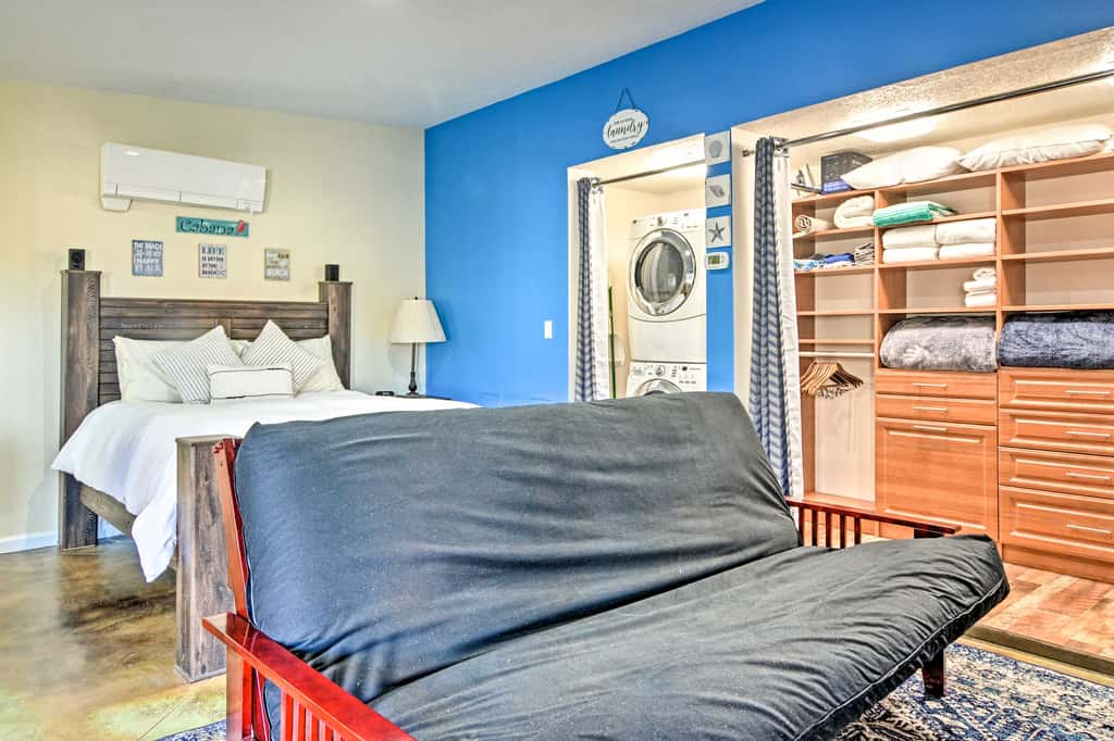 Albuquerque Studio with Shared Pool & Fire Pit!