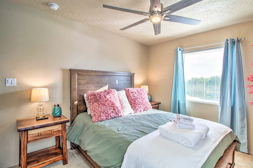 Walk to Netflix Studios: Updated ABQ Getaway!