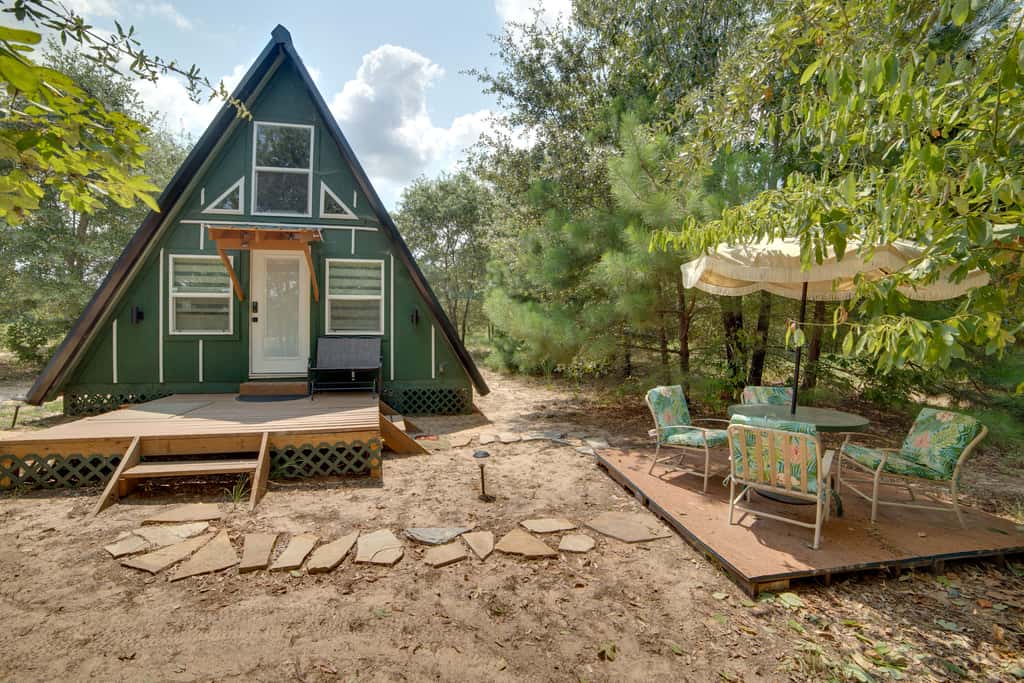 7 Mi to Tyler State Park: 'A-Game' Cabin