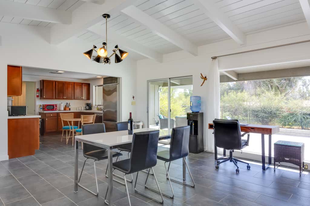 Borrego Springs Retreat w/ Pool & Mtn Views