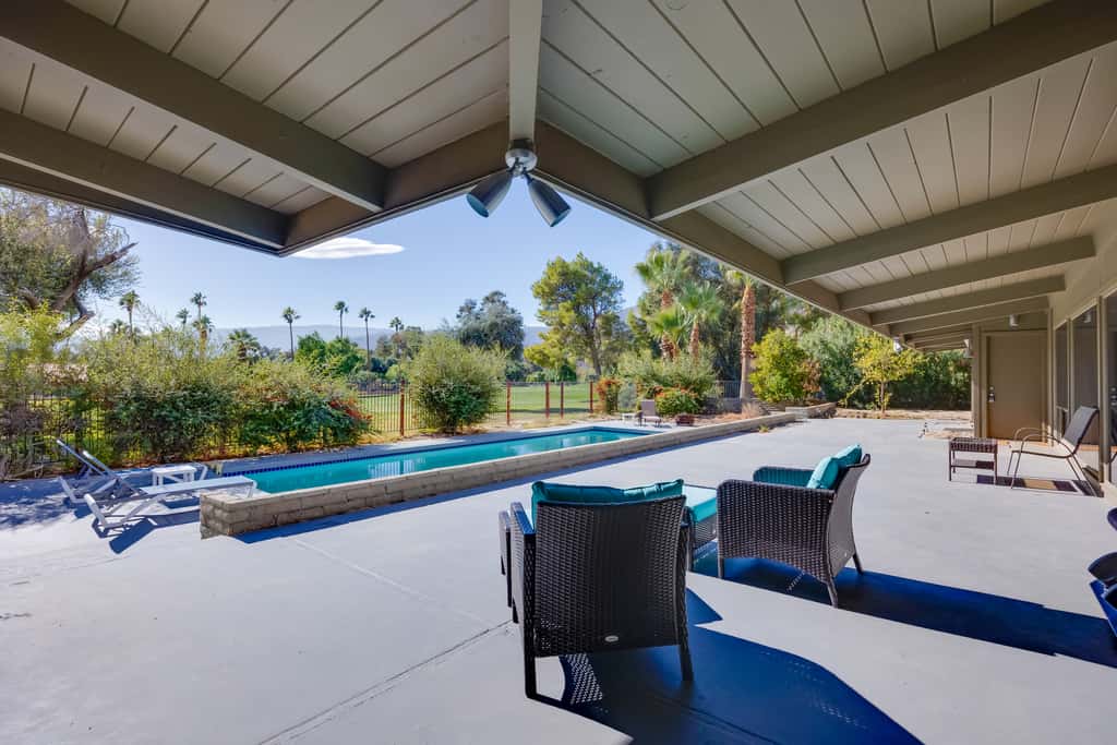 Borrego Springs Retreat w/ Pool & Mtn Views