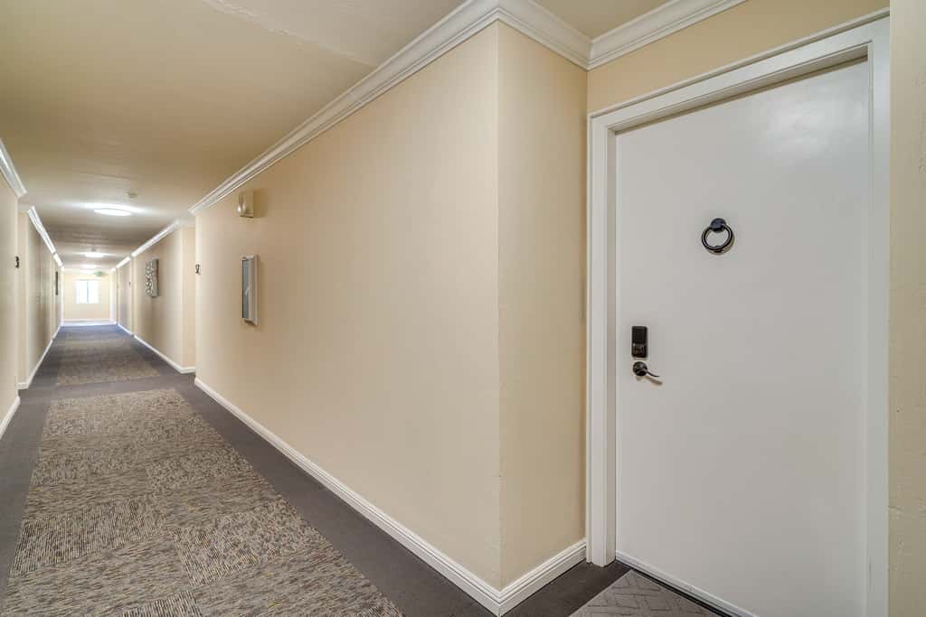 Walkable Pleasanton Condo Near Downtown w/ Balcony
