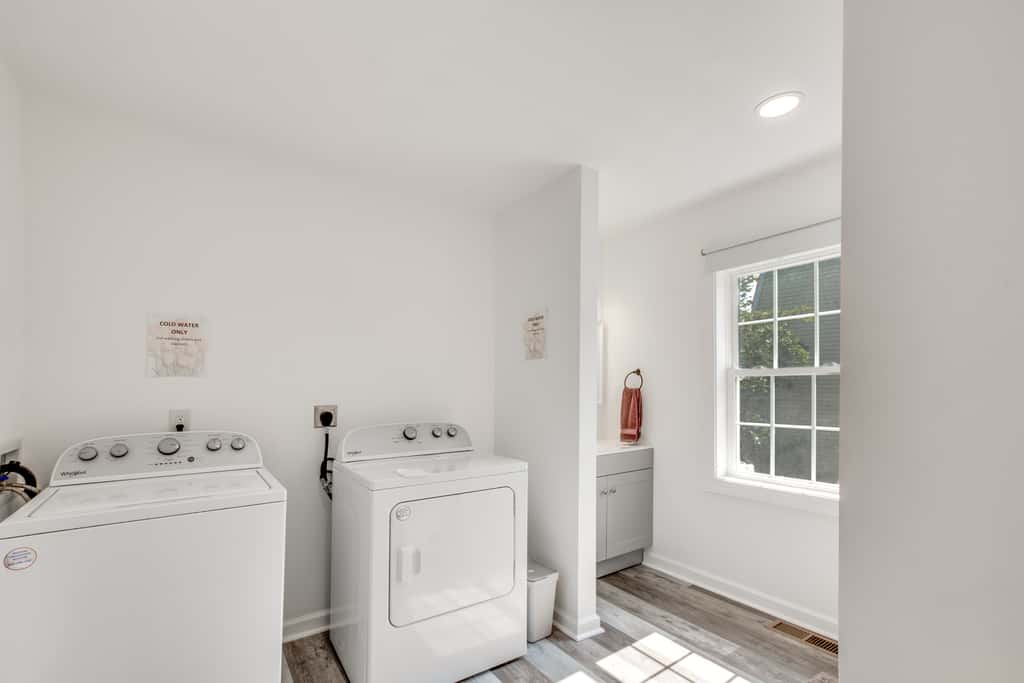 Walk to Riverfront! Pet-Friendly Pittsburgh Home