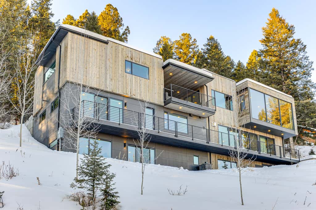 1 Mi to Downtown Jackson: Modern Retreat w/ Views