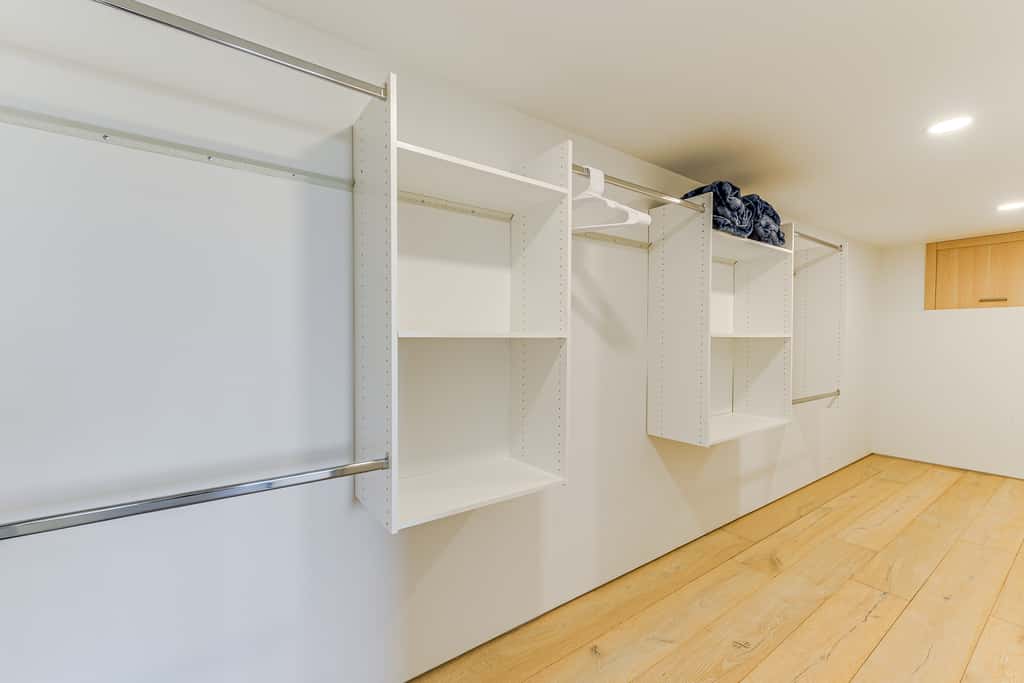 1 Mi to Downtown Jackson: Modern Retreat w/ Views