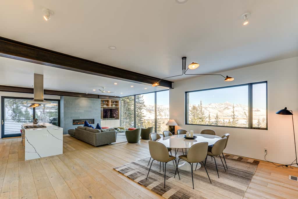 1 Mi to Downtown Jackson: Modern Retreat w/ Views