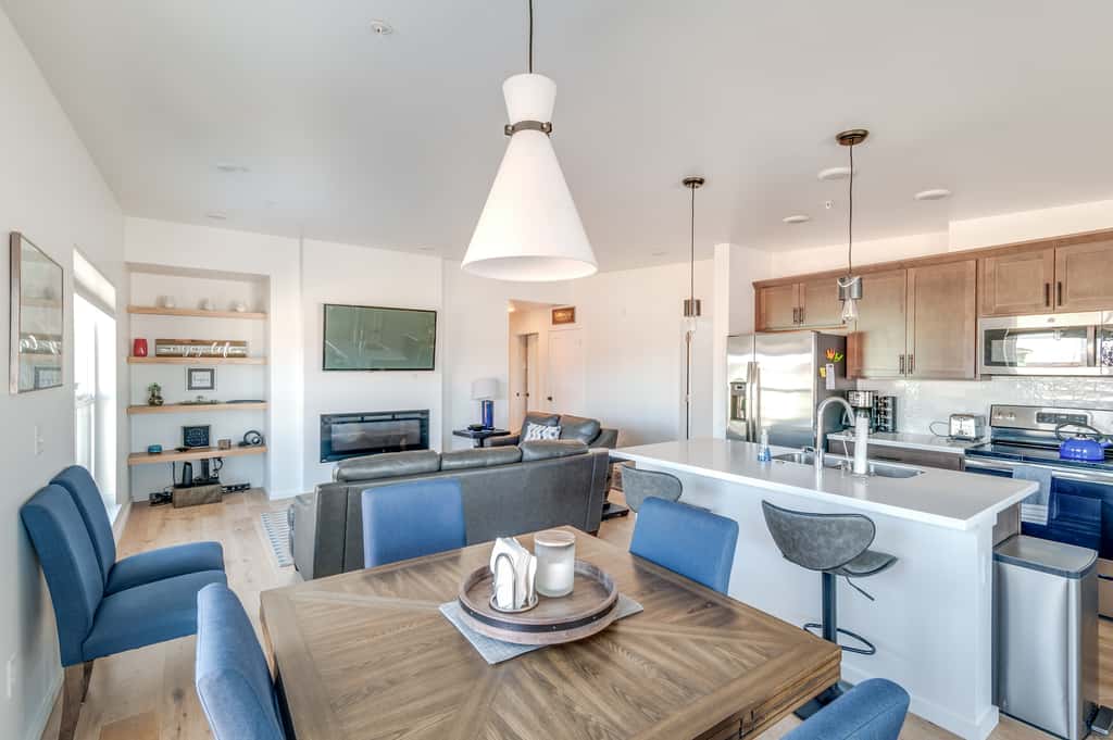 Modern Bozeman Condo w/ Balcony & Mountain Views!