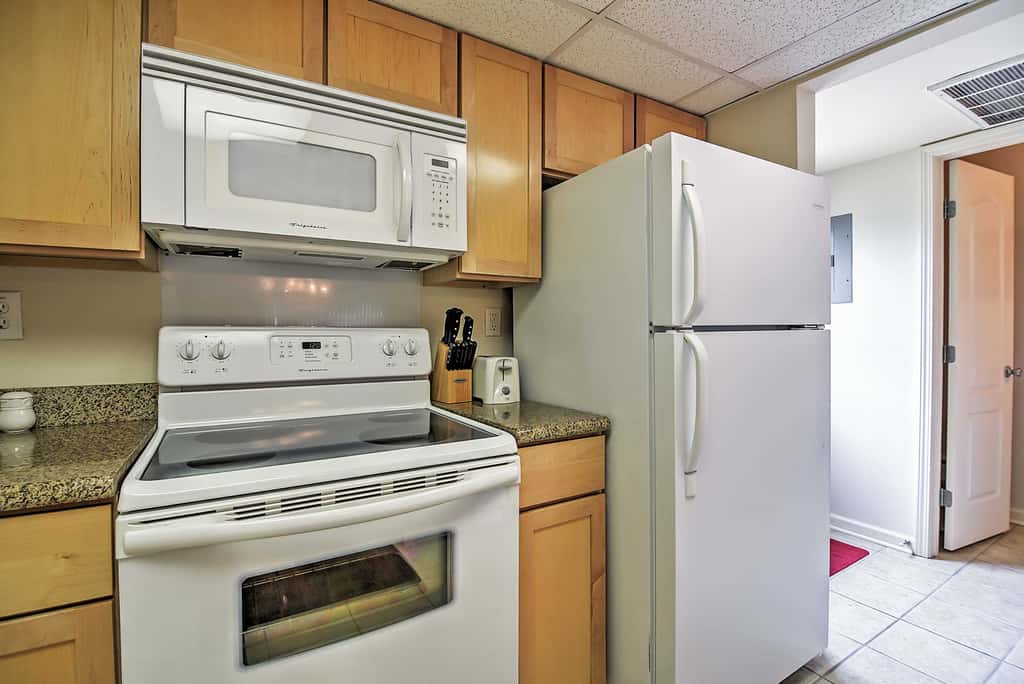 Ocean Springs Condo in Waterfront Resort!