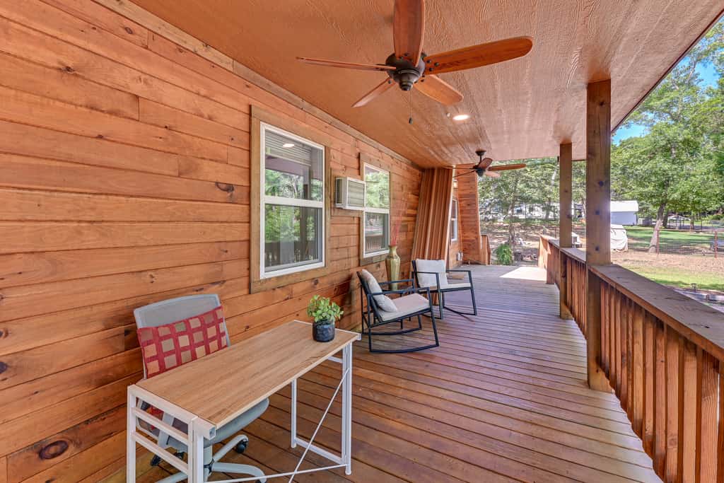 3 Mi to Lake Texoma: Gordonville Getaway!