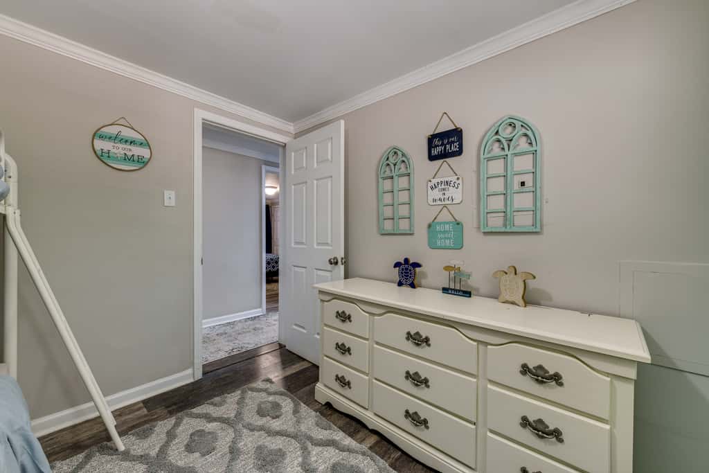 Pet-Friendly Lexington Vacation Rental on Lake!