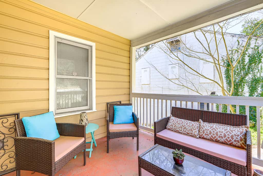 5 Mi to Dtwn ATL! Family Home w/ Veranda & Yard