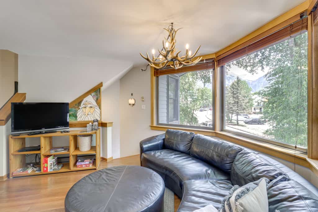 Telluride Condo: Walk to Lift, Bear Creek, & More!