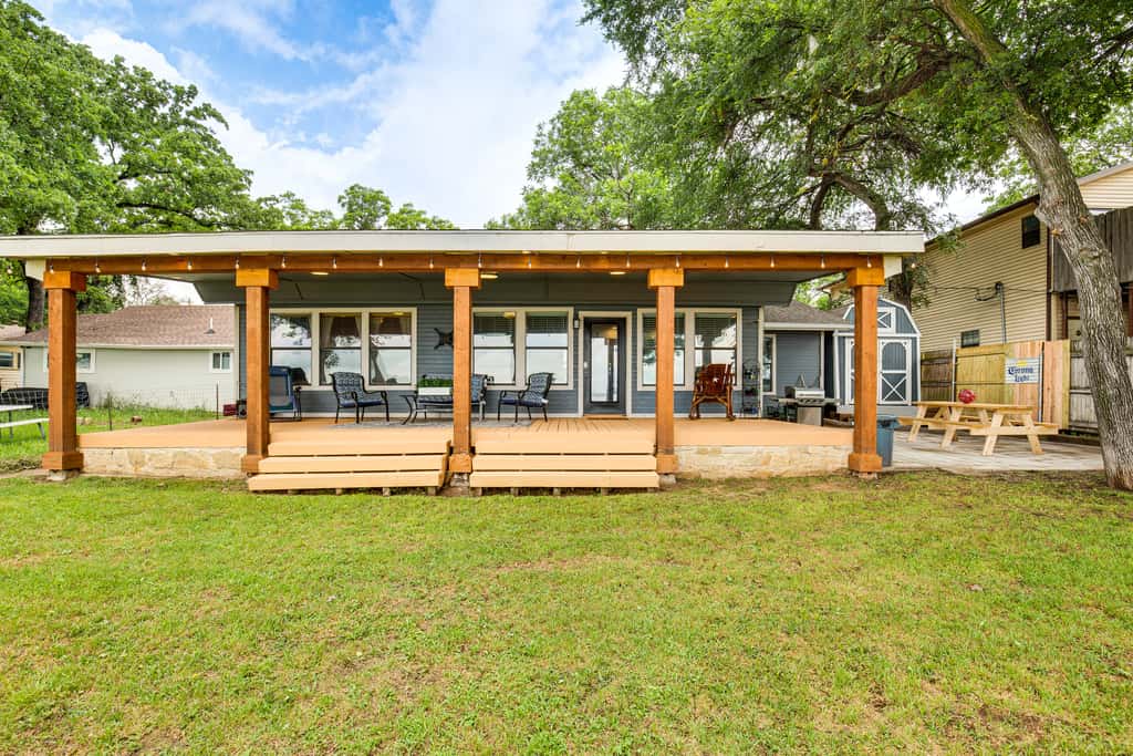 Private Dock & Deck: Eagle Mountain Lake Retreat!