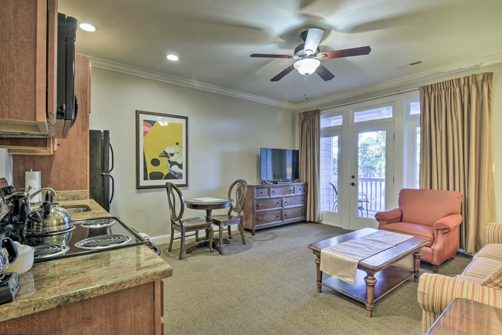 Anderson Creek Club Condo w/ Community Amenities!
