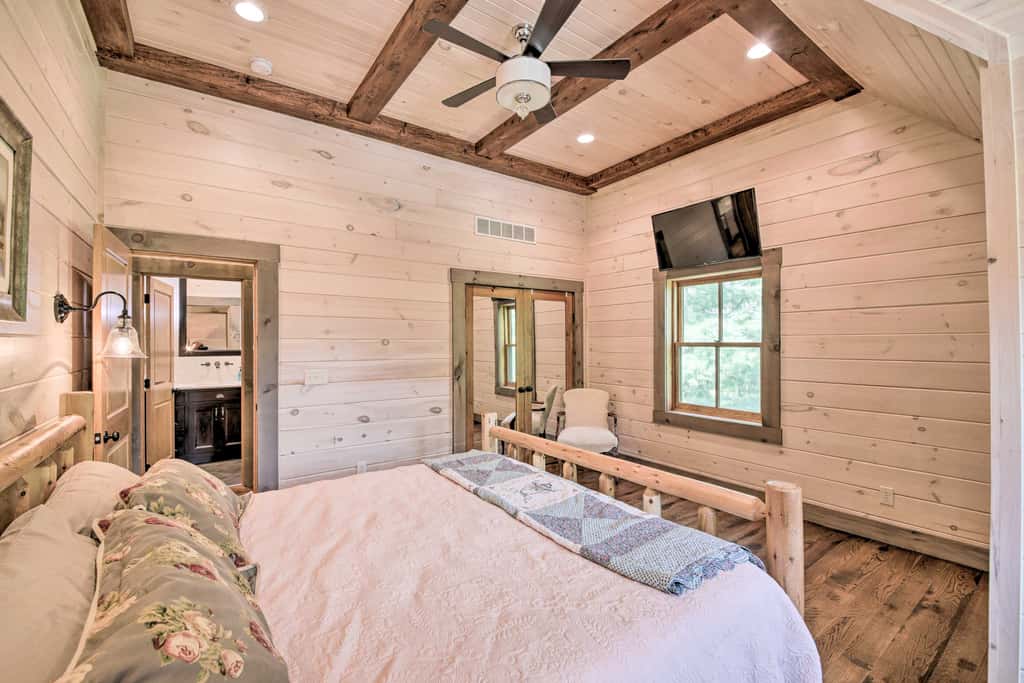 Bloomington Cabin, Mins to Campus/Lake Monroe