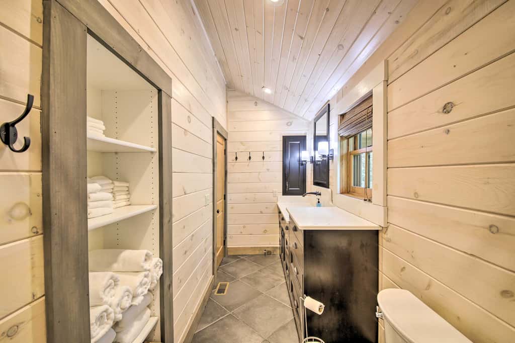 Bloomington Cabin, Mins to Campus/Lake Monroe