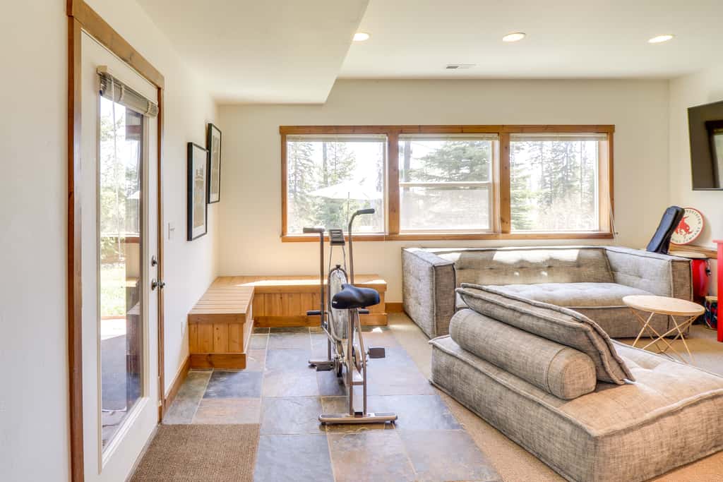 Ski-In/Ski-Out Whitefish Duplex w/ Hot Tub!