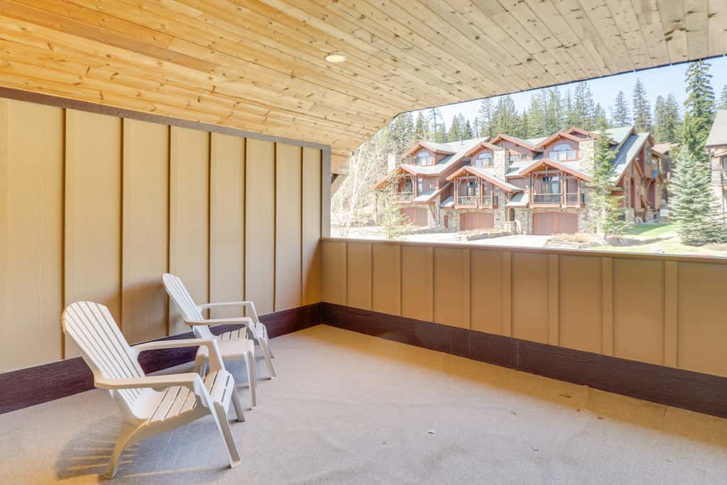 Ski-In/Ski-Out Whitefish Duplex w/ Hot Tub!