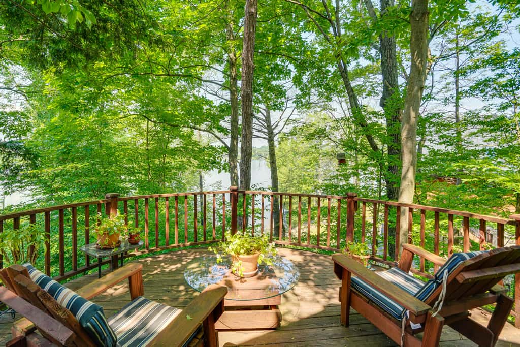 Treehouse Sanctuary Nature Retreat