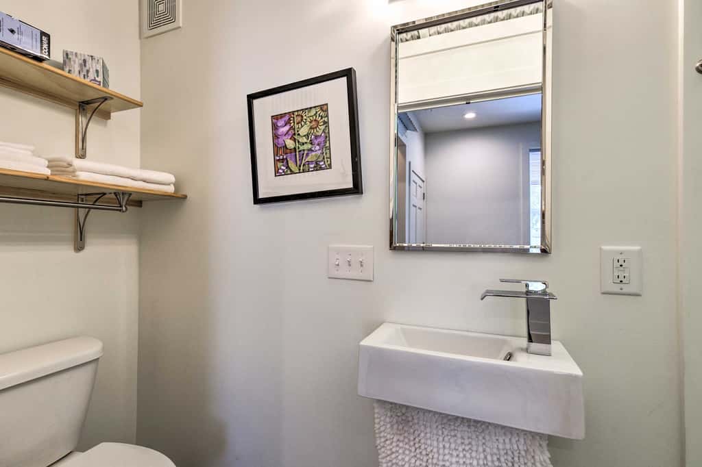 Walk to Beach from Chic Old Town Apartment w/ Yard