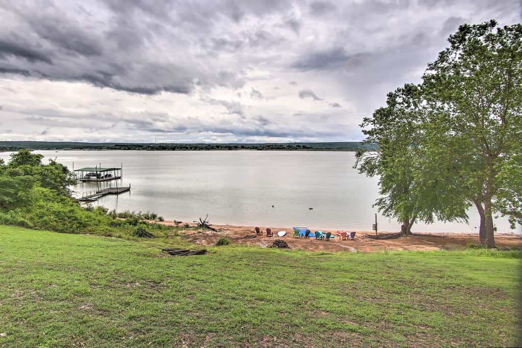 Lakefront Home w/ Private Beach Access!