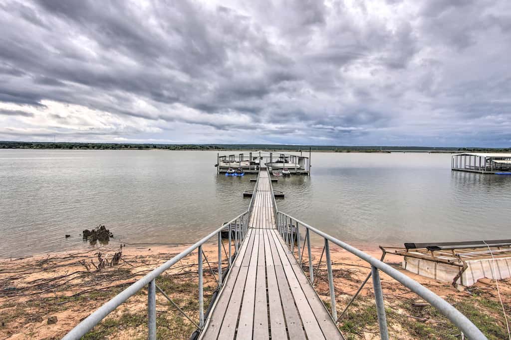 Lakefront Home w/ Private Beach Access!