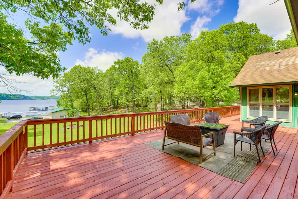 Large Lakefront Home | Pool, Hot Tub & Boat Dock