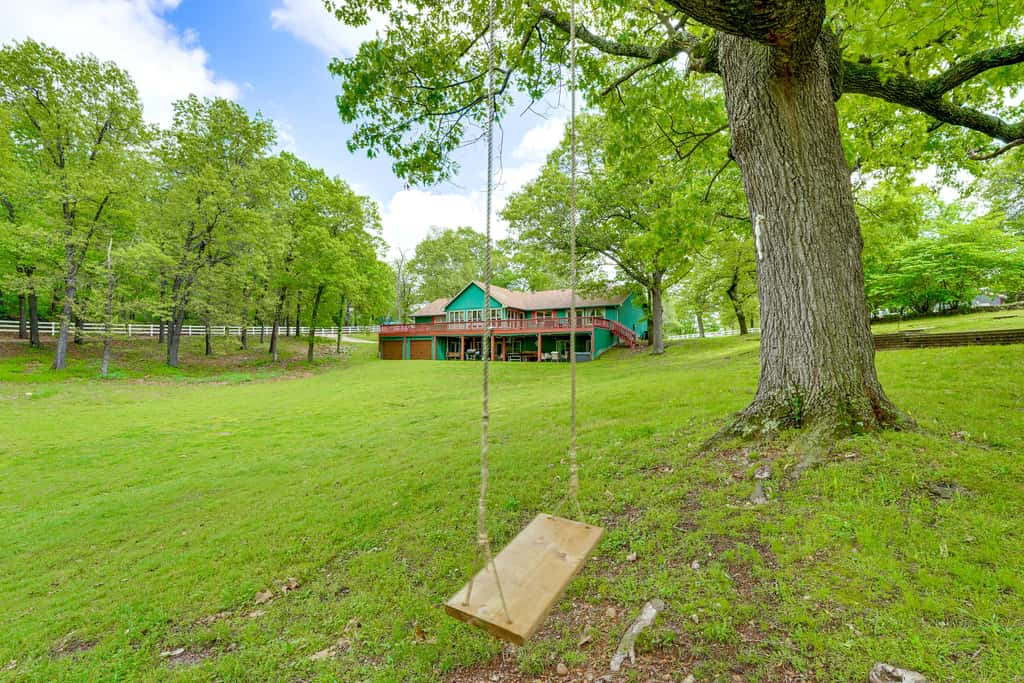 Large Lakefront Home | Pool, Hot Tub & Boat Dock