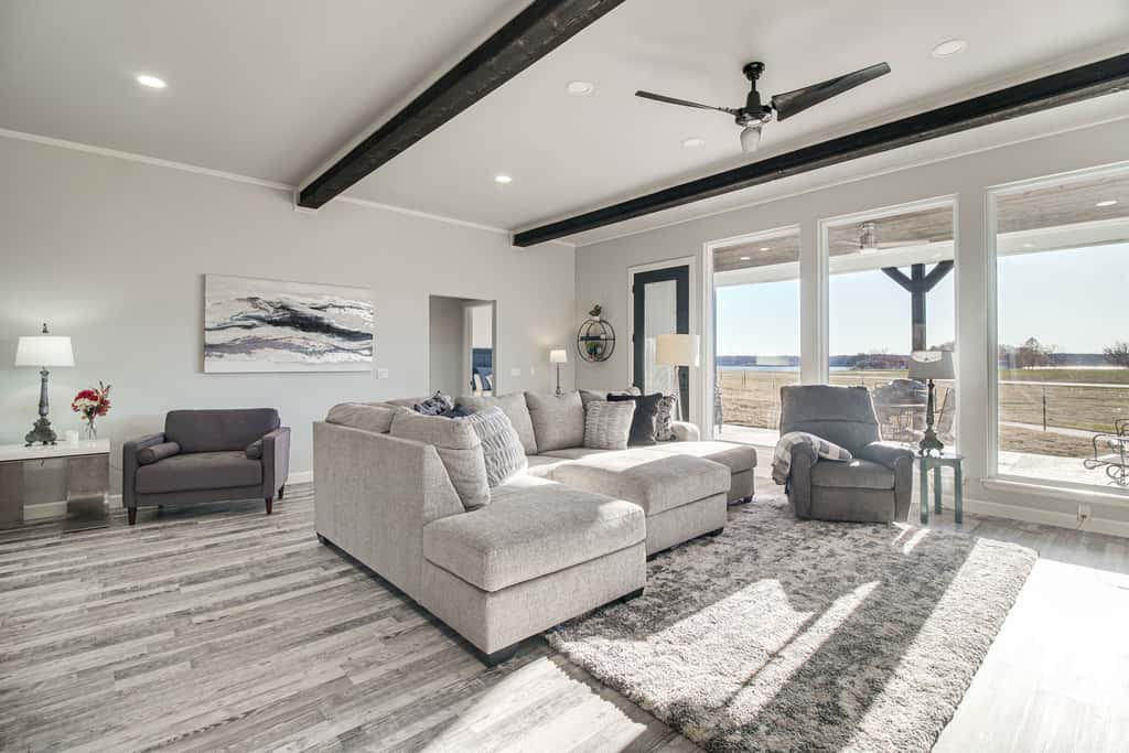 Lake & Sunset Views: Spacious Monkey Island Home