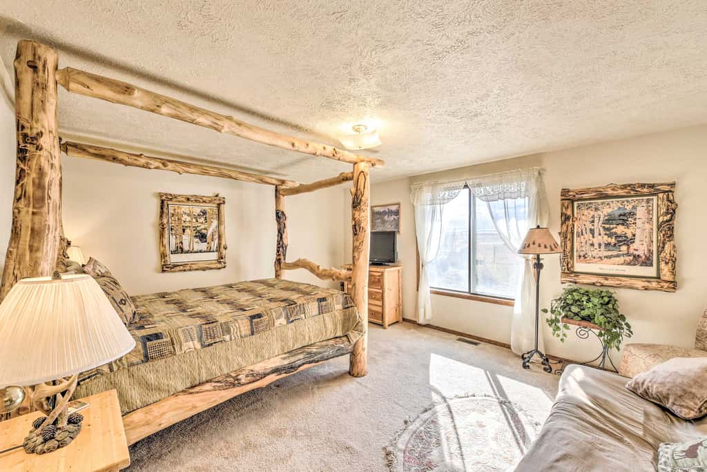 Mountain-View Buena Vista Home: 1 Mile to Main St!