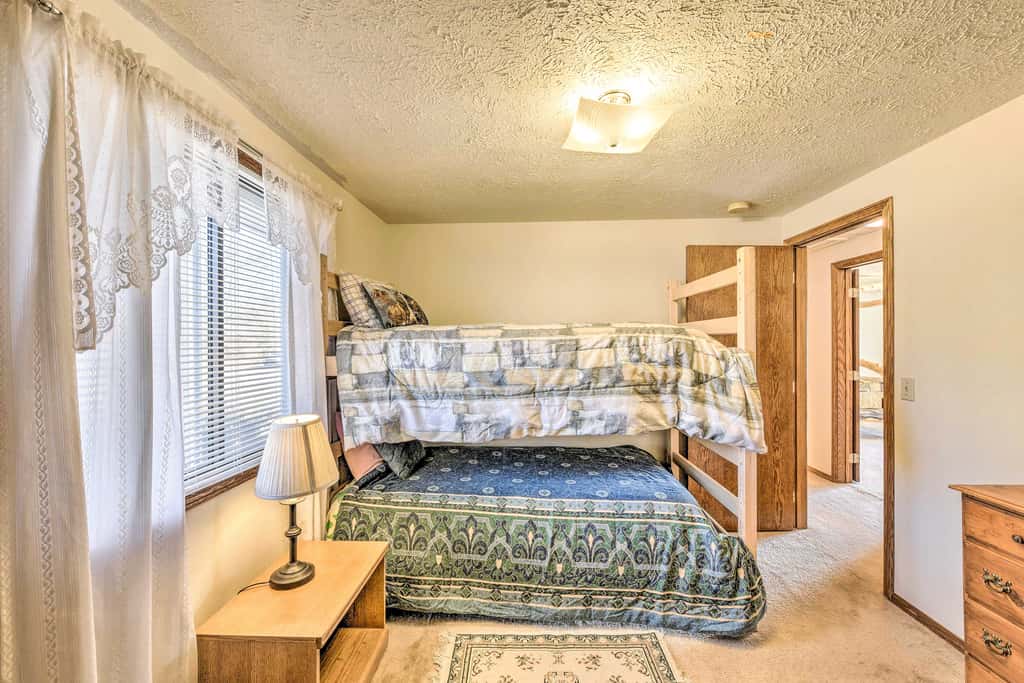 Mountain-View Buena Vista Home: 1 Mile to Main St!