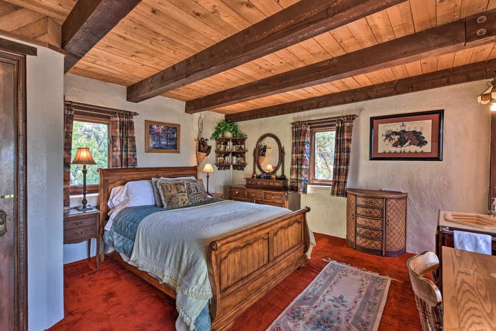 ‘Riverheart Retreat’ - One-of-a-Kind Villa!