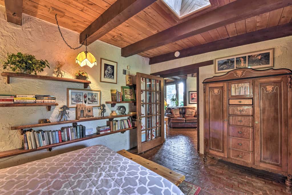‘Riverheart Retreat’ - One-of-a-Kind Villa!