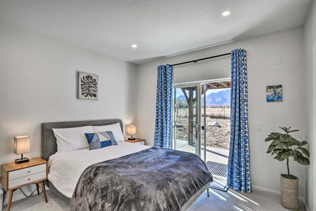 Charming Buena Vista Home w/ Private Hot Tub!