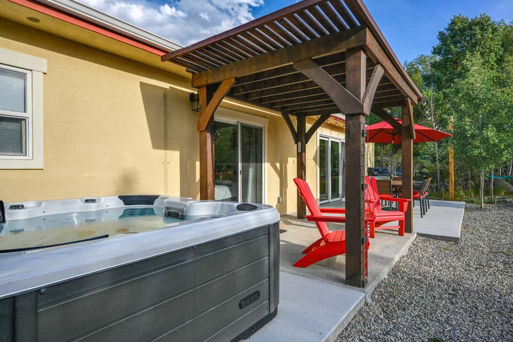 Charming Buena Vista Home w/ Private Hot Tub!
