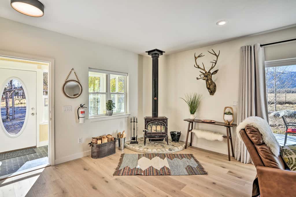 Charming Buena Vista Home w/ Private Hot Tub!