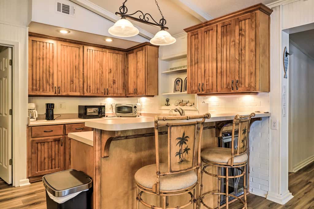 Eatonton Getaway on Lake Sinclair w/ Dock!